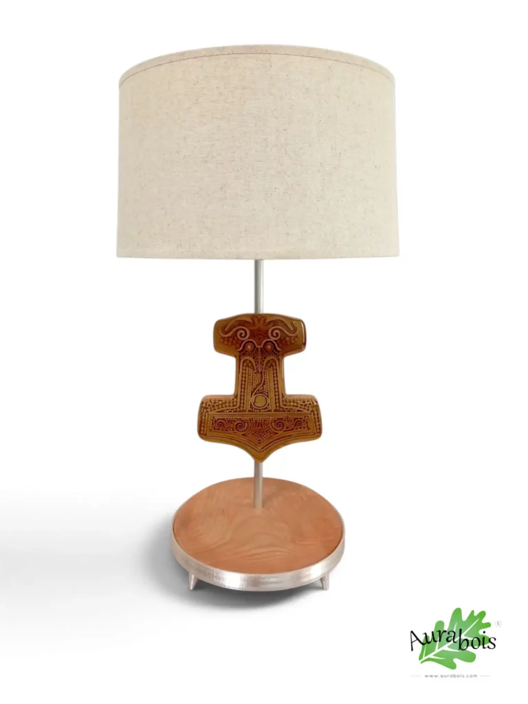 Pied de lampe Thor en hêtre massif huilé lin avec marteau Mjöllnir