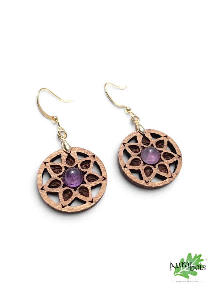 Boucles d'oreilles Rosace en hêtre massif avec améthyste naturelle