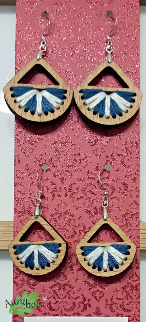 Boucles d'oreilles Mère & Fille Colors en hêtre huilé et coton bleu