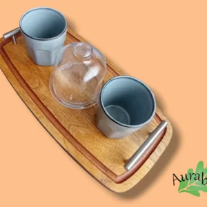 Plateau à café « Mandala Bleu » – Bois d’acacia, 2 tasses Bleu & cloche en verre – Gravure artisanale