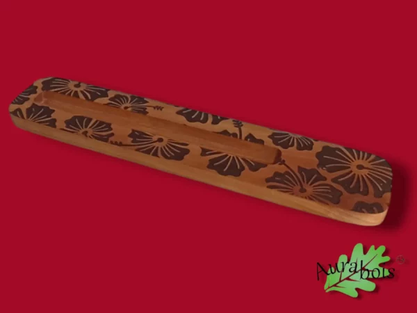Porte-encens en merisier avec gravure florale hibiscus, fait main.