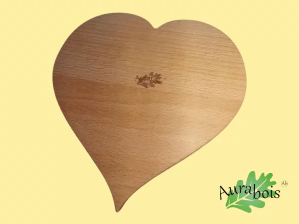 Dessous de plat en bois de hêtre gravé en forme de cœur – Cadeau personnalisé fête des mères